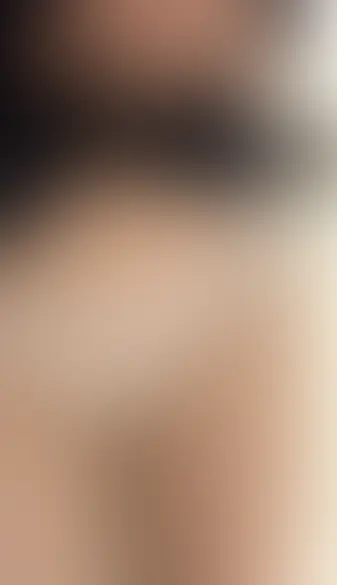 ぽぽぽ🌼(🥰女子大生の下着姿🥰)「ぽぽぽの今日のパンツです🥰🥰 白のシンプルパンツです😅😅 クロッチ汚れはプラン加入で見れますよ🥰」の投稿サムネイル