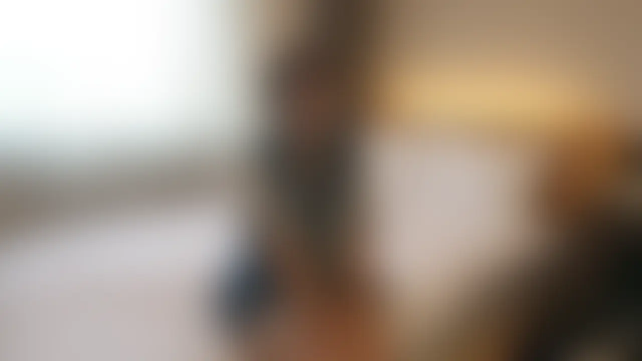 【ぽっちゃりVIP🐷専用動画】#26旦那様は海の上、奥様は僕の上・・・奥様はセックスレスのクォーター・亜紀さん32歳Cカップ「完全顔出し!3年振りのSEX!!」【遠征編】
という事で行ってきちゃいましたよ!北海道へ・・・今回は完全顔出しOKとの事でしたが、大丈夫なのか?
【亜紀ちゃんはこんな女性】
年齢は32歳の既婚女性(人妻)
旦那さんは仕事柄数カ月に一度しか帰って来ない。厳格な旦那さんらしい。現在同居はしているが、既に家庭内別居状態?
インタビュー映像にも収録しておりますが、旦那さんとの営みも無くエッチ自体が3年振り
お会いしたら若干日本人離れした顔立ち?クウォーターなんだって!勿論、日本生まれ日本育ち。鼻筋の通った可愛らしい奥様。
体型は小柄で少しぽっちゃりしてるんだけど、なんとなく脚が長く若干日本人離れした体型。少し、天然系で話が嚙み合わない部分も多い。顔出しの事も当初からOK
止めておいた良いのでは?と提案もしましたが、一向に覆る事も無く顔出しでの出演となりました。
ただ私、北海道なんでバレませんよ!とまた訳の分からない事を言っていた?世界発信なんですが・・・(-_-;)
ただやはり旦那さんに知れるのは少しマズいとの事で最終的にはあんまり売れないようにして貰いたいとの要請???
直前で日和ってしまいました(-_-)/~~~ピシー!
じゃあ顔出すな!とも思ったけどね。どうもそれはOKらしい
やっぱりこの人メンヘラか?もう面倒なので今回、設定価格を少し高めにさせていただいており期間限定での公開となり、ぽっちゃりVIP🐷・単品販売での公開となります。
天然なのか?バカなのか?結構振り回されてしまいました。(>_<)
#個人撮影 #素人 #オリジナル #ぽっちゃり #フェラ #ハメ撮り #正常位 #クンニ #騎乗位 #北海道 #NTR #人妻 #奥さん #美乳 #ボールギャグ #遠征 #コスプレ #天然 (2/2)