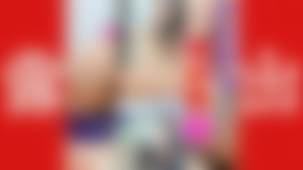 2024年12月度長編動画02です↓↓↓
最初の30秒がサンプル動画です❤
本編は嫁ちゃん顔出しの14分32秒

Happyプランでは、2025年03月09日まで❤
スタンダードでは、2025年02月09日まで❤
単品販売は永遠❤

まずは海沿いの露出から♬
釣りの人がいる中、おっぱいやオマ〇コ丸出しのミニワンピでルンルン♪
途中おっちゃんに話しかけてみたけど、面白いくらい普通に無視😂😂😂😂
悔しいので最後は全裸になっちゃったｗ

次は単独さんとカーセックス❤
途中までは車内でしてたけど、最後は道路に出て中出しフィニッシュ❤❤❤
とても気持ちよかった❤

次は単独さんのガチ職場へ突撃ｗ
受付を済ましてマッサージしてもらって、お支払いは私の体でｗ
結構盛大に声だしちゃったから色んなところに聞こえてしまってたかも🤭🤭🤭
勿論最後は中出しで❤

今年最後の長編動画です！14分32秒！！
是非ゆっくりとお楽しみ下さい❤❤❤ (2/2)