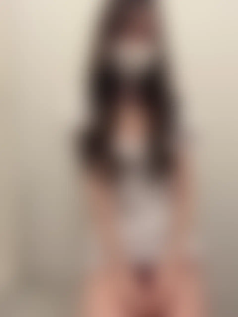 【潮吹き】
本編目出し!乳首丸出し!
乳首丸出しナースコスプレで電マバイブオナニーしてたら潮吹いちゃいました🐳💓
完全目出し本編7分30秒
流れ➡️ 乳首丸出し→電マオナニー→パンツ脱いで電マとバイブでオナニー→潮吹き→手でぐちゅぐちゅ潮吹き
購入すればずっと視聴できます!! (2/2)