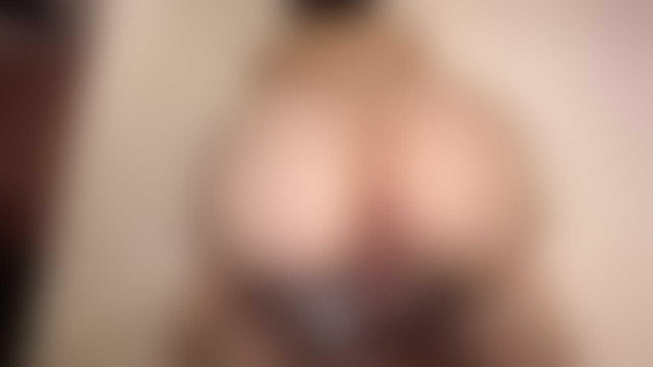 ドアップバックのエロさを学びました。。。
途中意識飛んじゃってガン突きバックで
起こされるのよかった、、🥲
動画時間 : 9分17秒 (2/2)