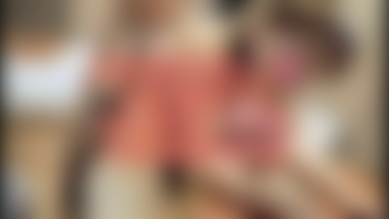 今回も顔出しです💖
3分40秒がフェラで10分45秒が本番の、合計14分25秒です💖
サスペンダーストッキングとピンヒールのフェラ&セックスをどうぞ💞 (2/2)