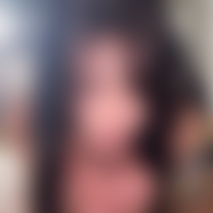 完全顔出し♥️

ミニスカートでオナニー撮影してたら、
家政夫君が思ったより早く帰ってきて
くさい巨大おちんを喉奥で大量射精されました、、💦

オナニーシーン長めです♥️
指、電マ、バイブ、ディルド、ウーマナイザー
ありとあらゆるお気に入り玩具で
たくさんイキまくりました(,,- -,, )

あんなにたくさんの玩具を床に広げてたら
そりゃその気にさせちゃうよね…

ぬるぬる手コキとかフェラ頑張って
イかせようとしてたのに余裕で負けた、、
悔しい😡💧

くさいおちんを生で挿れられてるのに
ポルチオをゴリゴリあてられて愛液だらだらでした、、
可愛い声出したいのに、下品な喘ぎ声しか出せなくてすみません…（；_；）💦

最後は大量の精子を喉奥にぶちまけられて
めちゃくちゃ興奮しました♥️

いいねが多かったら、今度はそのままごっくん動画撮っちゃおうかな〜 (2/2)