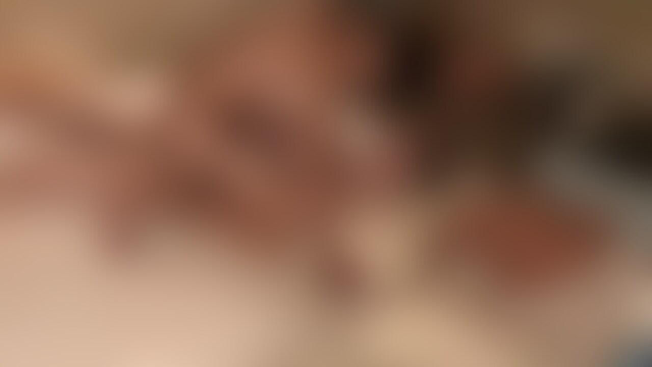 極上スジ筋色黒大学生とSEX。騎乗位で自分で腰振った後、エロいカラダを仰け反らせて上反りを深く突き当てる。 sample 1