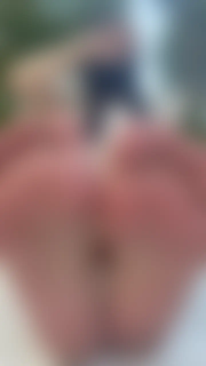 パンチラ有り！雛りなさん22.5cm超絶激弱足裏くすぐりで大暴れ！5分24秒


くすぐりは最弱レベルで激弱で、少し触っただけで足を引いて可愛い◯リ声で爆笑していました！
ツイッターでご要望やリクエスト承っております！ ID:FDksgr3
りなさんX: HINARINAchan (2/2)