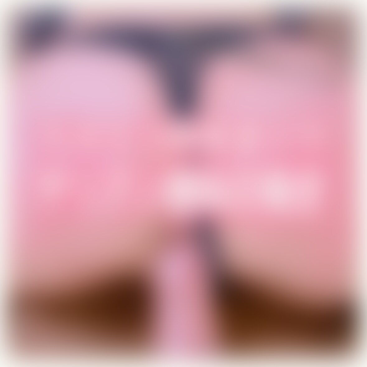 Xでバックからガン突きされる動画を見て、キツマンをひっそりと濡らしていた妻
おねだりされたので、
ご希望通りに激しく突いてあげました
私のアレを今回はお構いなしに奥までブチ込んでますので、流石にこの後はアヘアヘになって使い物になりませんでした😅 (2/2)