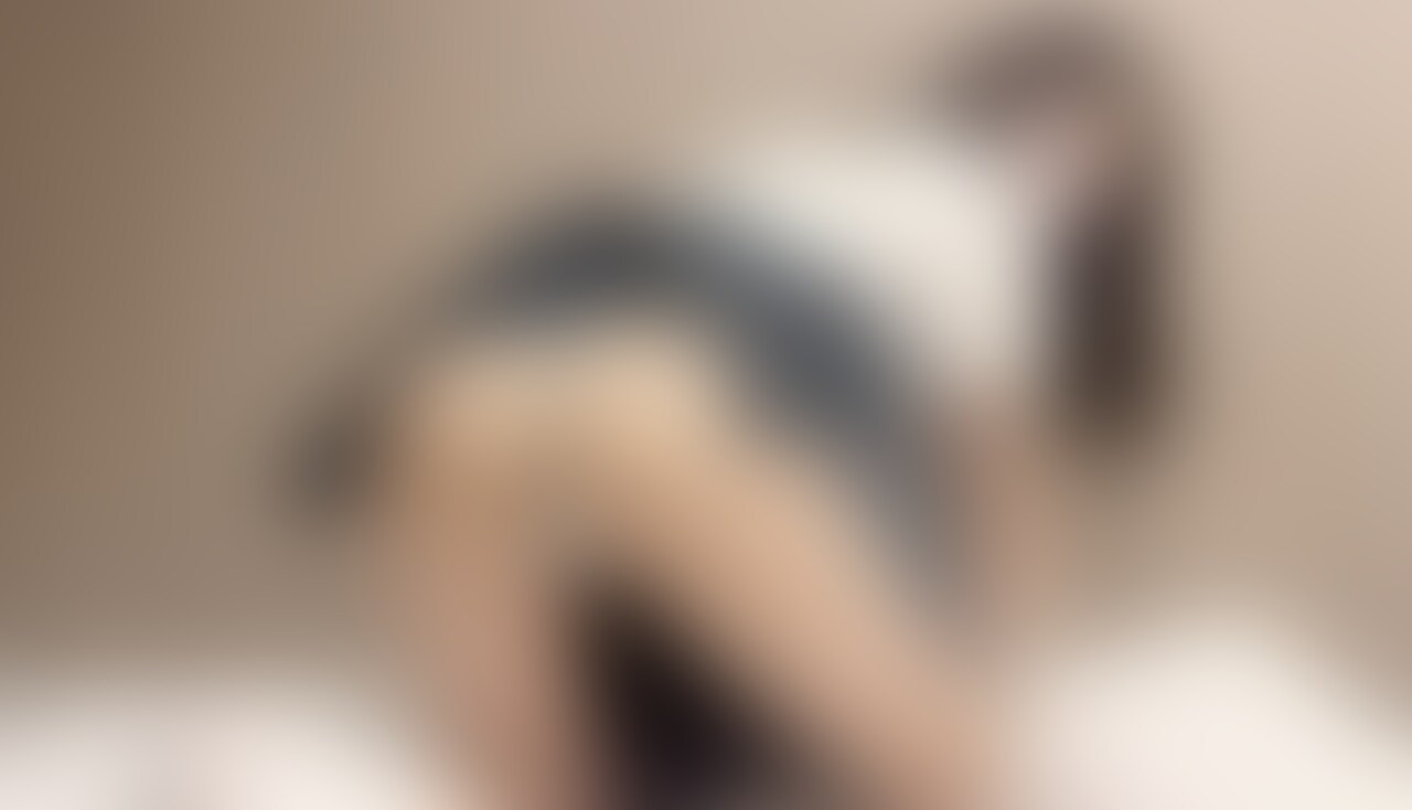 松丸らんのJ★コス
ずいぶん感度が良くなっており、クリ吸引バイブで何度もイッてましたw
勃起したクリちんぽを吸われてかわいく鳴いてますのでらんちゃんファンはぜひお買い求めください (2/2)