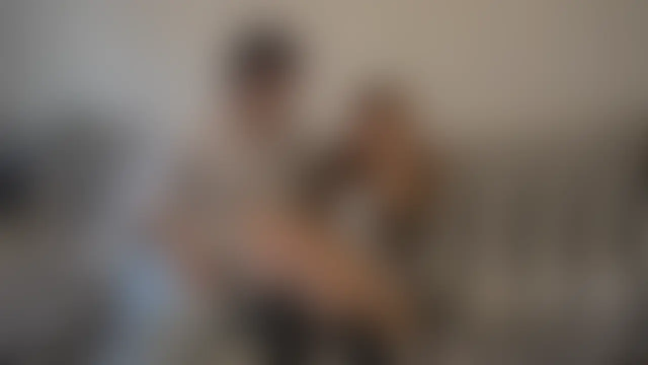 ボディラインが美しすぎる極上女子大生。
あまりにえっちな身体に思わず夢中になり、生ハメでぐちゃぐちゃになるまで止まらなかった。
完全顔出しで収録。 (2/2)