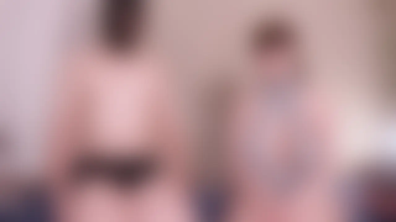 ❤️童貞卒業3人目❤️
前回の童貞さん以上に緊張している様子✨️
可愛くてフェラでイかせちゃおうかと思ったけど流石にそれじゃ可愛そうだよね💦
ちゃんとゴムの付け方も、全部先生が教えてあげるね❤️ (2/2)