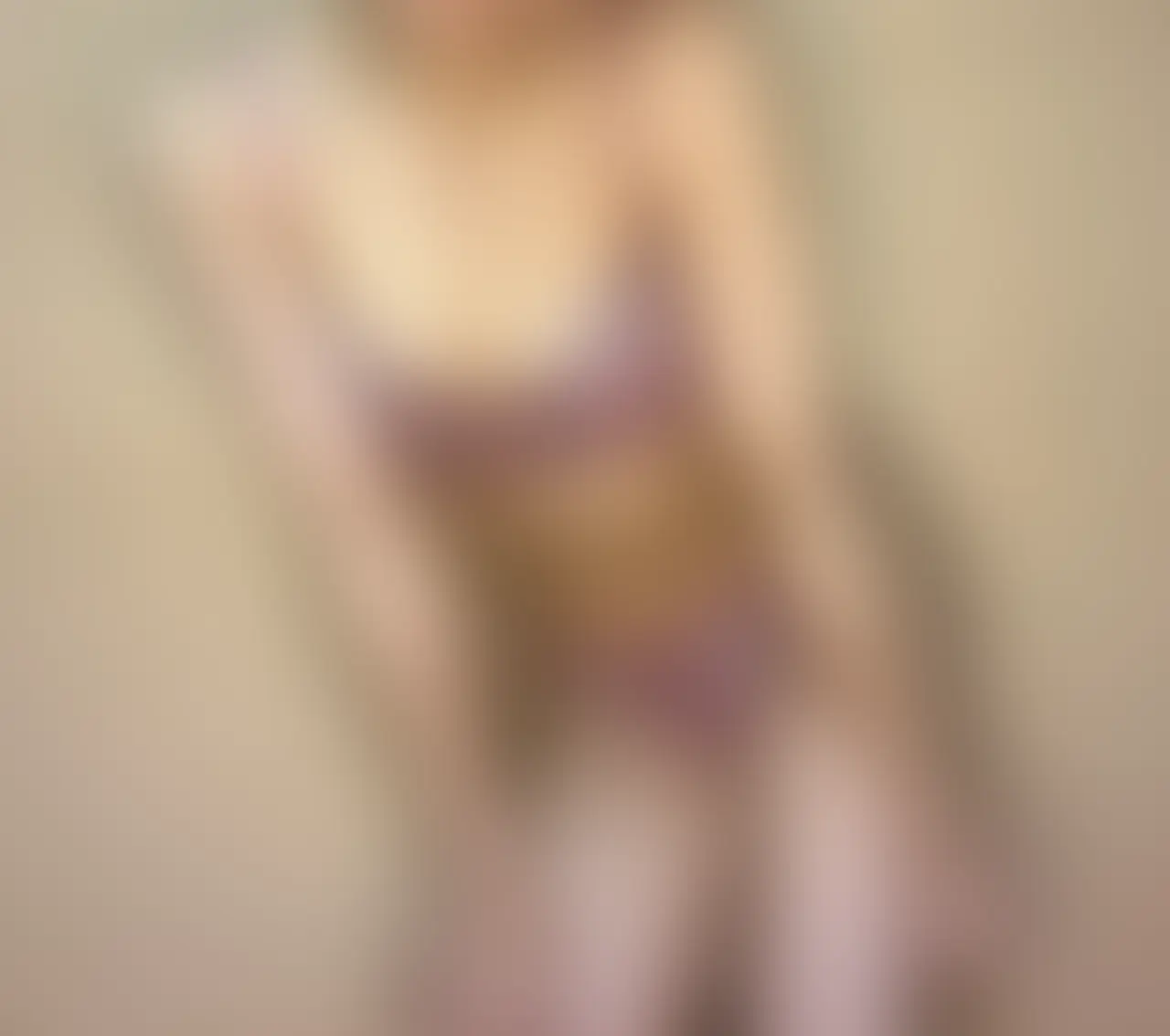 ヒナ🐥(パイパン女子大生のおしっこ🐤)「今日のヒナのセクシー下着🥰」の投稿サムネイル