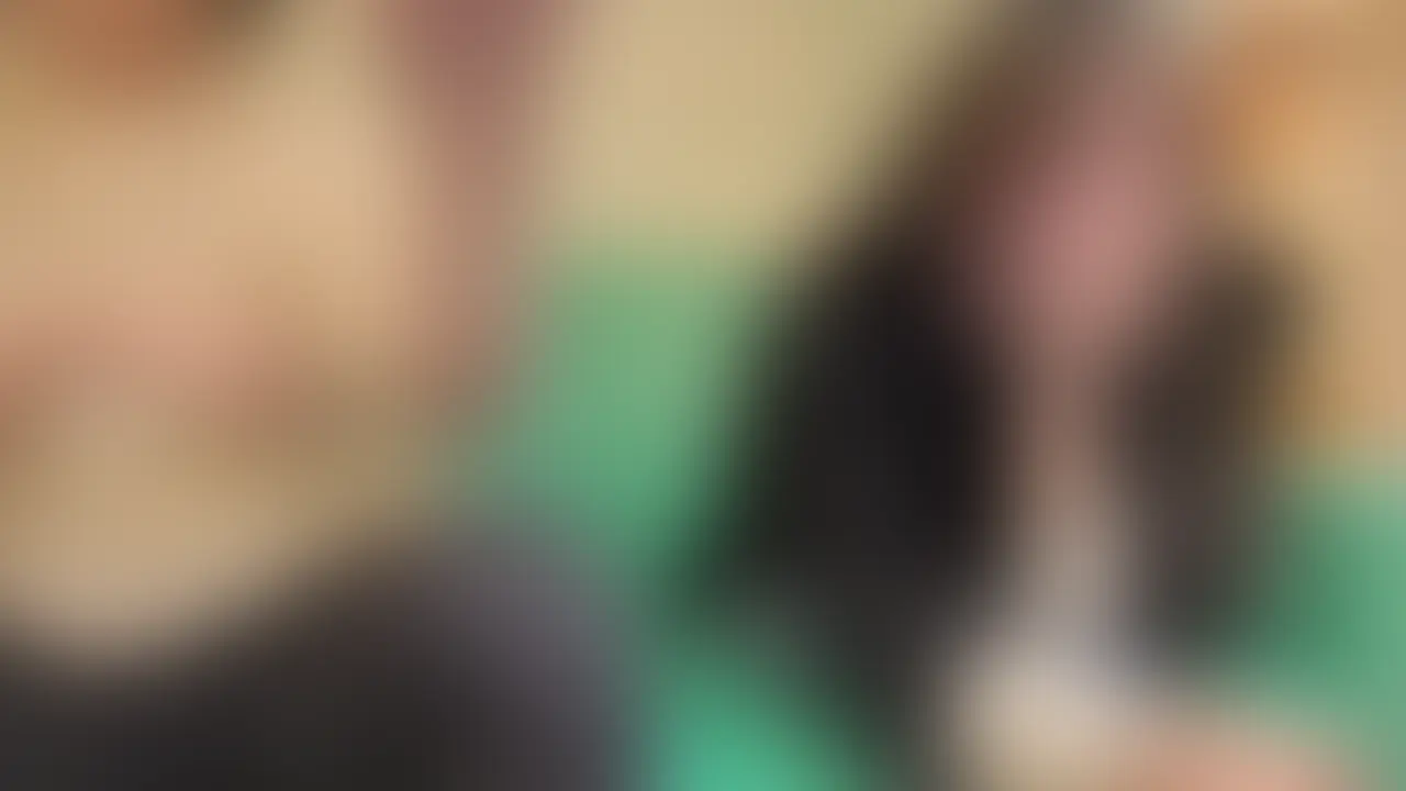 ⚠️経験人数2人の純粋ファンと開発オフパコ♡(2時間20分)🔻ここタップ(詳細)
━━━━━━━━━━━━━━━
【動画概要】
「ずっと好きで、動画全部見ました…笑」
今回現れたのは、経験人数わずか2人という純粋無垢な女子大生。 「自分に自信がない」と常に控えめで謙虚な彼女ですが、実は私のX(旧Twitter)の動画を昔からすべて網羅しているという正真正銘の『ガチ勢』。
🔥女の子について🔥
・経験人数2人
・彼氏が好きで一途だったが重くて振られた
・人前で気持ちよくなることがなく中イキ・乳首イキ未経験
・くすぐりフェチ
━━━━━━━━━━━━━━━
【見どころ】
・「羞恥ポーズでくすぐり責め♡」
マングリ返し・M字開脚でのくすぐり責め。
👱♀️「やだ…泣」と言葉では拒絶しつつも感じちゃって身体では受け入れてしまってます…
・憧れのオスの熱「人生初の胸絶頂でショートする脳髄」
画面越しにずっと見ていた憧れの動画の通りに開発されて、人生初の中イキ・乳首イキ・最後は挿入で「イグイグッ…!!」と連続で爆イキ♡ (2/2)