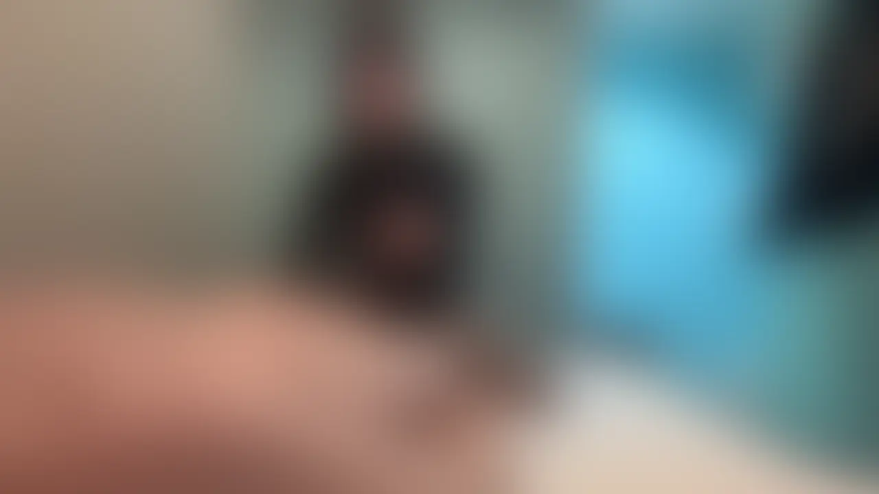 無限寸止め地獄👅
20-30秒に1回寸止めすると頭おかしくなるらしい笑
最後はちゃんと気持ちよくフィニッシュできるかは私の気分次第だよ🥰
お潮も吹けてよかったね笑 (2/2)