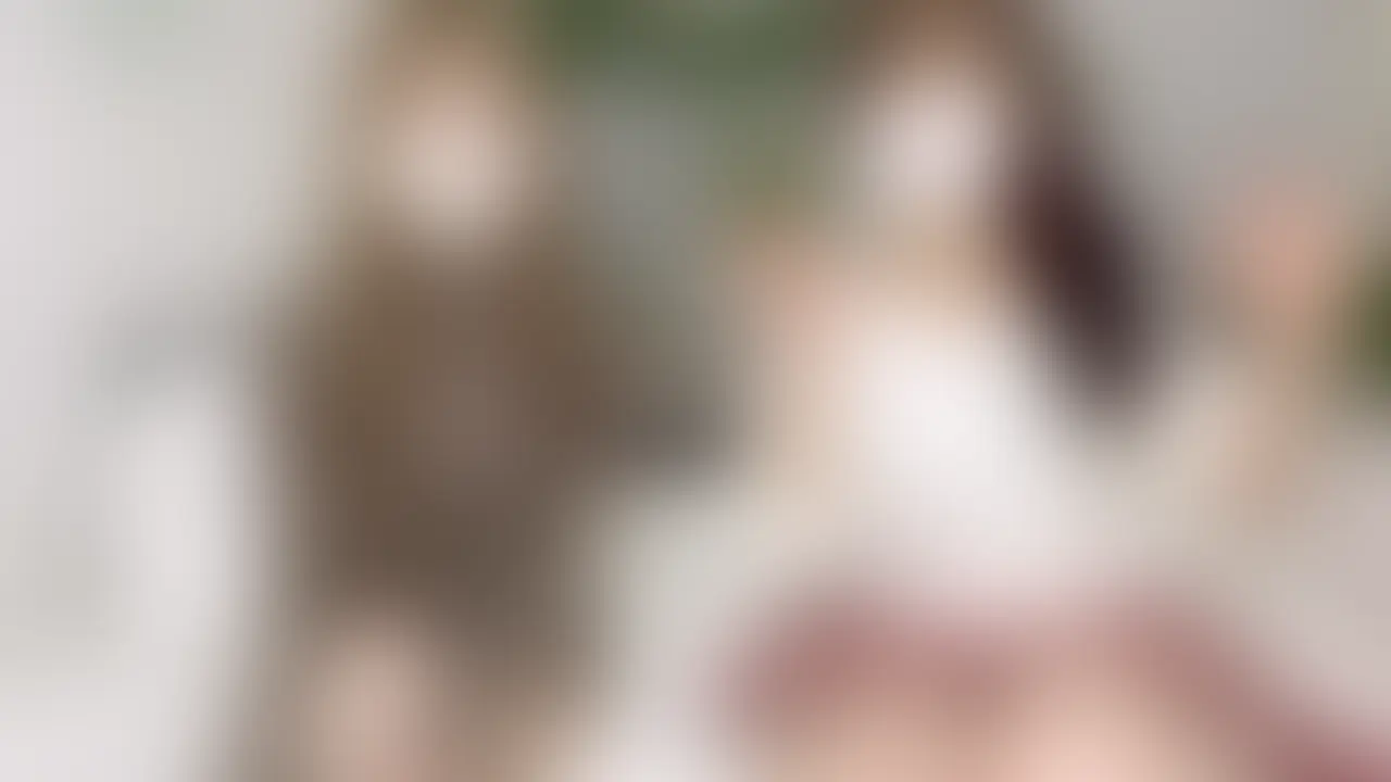 【最近の売れ筋ベスト5｜完全収録ver.☆通常3300円⇒1580円】
興奮度MAX! かれんちゃん(23)と3カ月ぶりに…責め方エグすぎた、初めての “相互責めレズSEX”


「かれんちゃんと激しめのレズが観たい!!」とリクエストを貰ったので…
初めて『相互責めレズSEX」を撮ってみました👩‍❤️‍💋‍👩

3カ月ぶりだったからか…完全にお互いのスイッチが入ってヤバかった///

初めての『対面座位』で密着しながらおっぱい・アソコ同時責めとか、、
「ヤバい‥ヤバい…」ってつい声が漏れるほど腰振り続行したり…😏

特にハメ撮りシーンは興奮度MAXかも❣

時間は、23分3秒です。 (2/2)