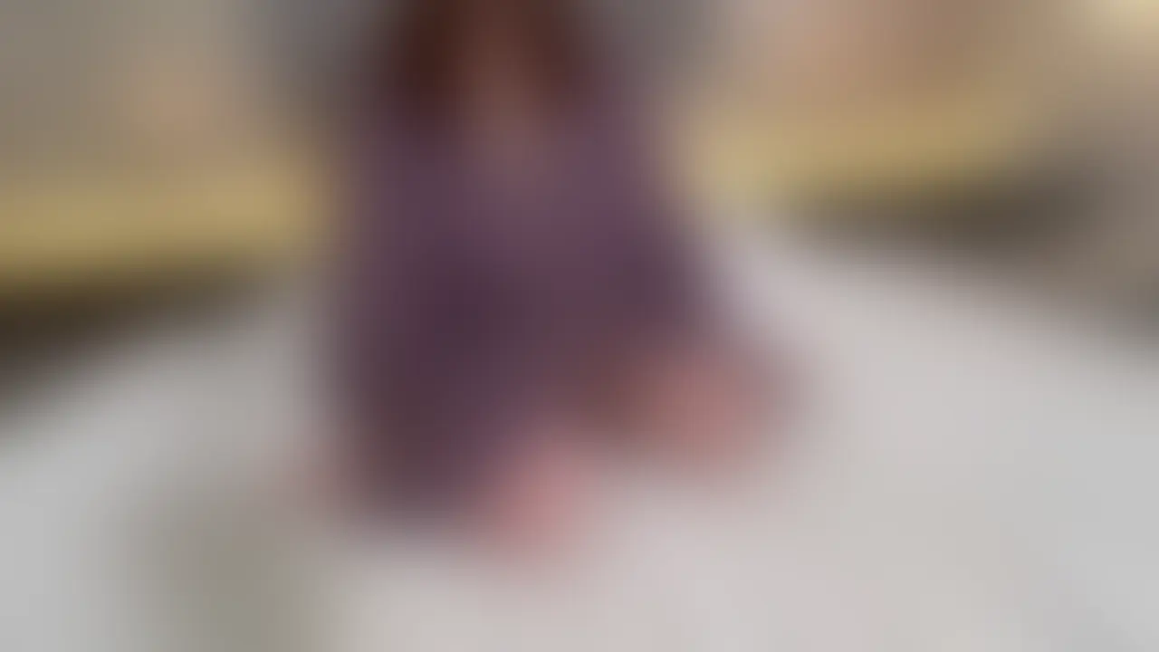 今回は妊娠9ヶ月パイパン爆乳妊婦さん最終章です!
えっちな撮影が楽しみと撮影されることに興味津々だった妊婦さん。
今回は身体計測から三種のおもちゃイキから即ハメガン突き中出しです。
実は身体計測のときに『臨月どうなる、、やばい』と本人も言ってましたが出産までまだ1ヶ月あるのに成長が早すぎて臨月の撮影をする前に緊急入院で出産となり最後の撮影になりました。
お腹大きい妊婦さんは出産ギリギリで撮影するのはかなり難しいというのが悩ましいです泣 (2/2)