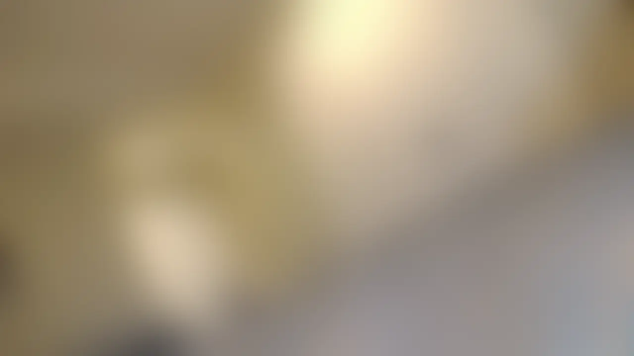 ※本編では顔出ししています。
ロスのスーパーで買い物をしていた人妻をナンパ。
旦那には内緒で中出しまでさせてくれる美人人妻です。 (2/2)