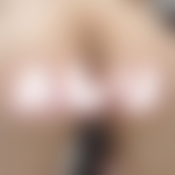 いつもやっているお手入れを撮ったので見てくれたら嬉しいです🥰
そのあとはなんかムラムラしていたからお尻アップでおなにーしちゃいました🥰 (2/2)