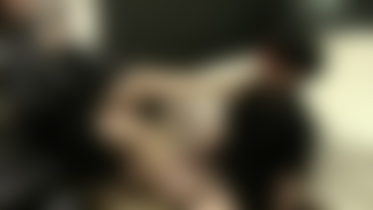 ※ダウンロードは禁止です。ストリーミングでお楽しみください。ダウンロードしたい場合は単品作品でご購入ください
こんにちはえむふりです。
久しぶりの完全新作です。
以前から好評の化粧品メーカー勤務ドSOL様にパンストでいじめられた時の動画です
※無断転載禁止
※女性○○○以上確認済み
※モザイク処理を施しています (2/2)