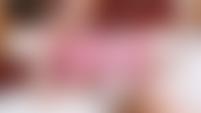30分の中出しハメ撮り!
私が好きなラップでぐるぐる巻きにしてもらったよ🍌
本当に力入れても動けなくなるので大興奮しちゃった🥺
入れてほしいのに入れてもらえなくて
イラマして喉イキしまくった後に、寝バックで挿れてもらえた🫠
散々ごりごりされて中も頭もぐちゃぐちゃになっちゃって最後泣いちゃったけど気持ち良すぎました🌷🥺
絶対またする〜🥺💕 (2/2)