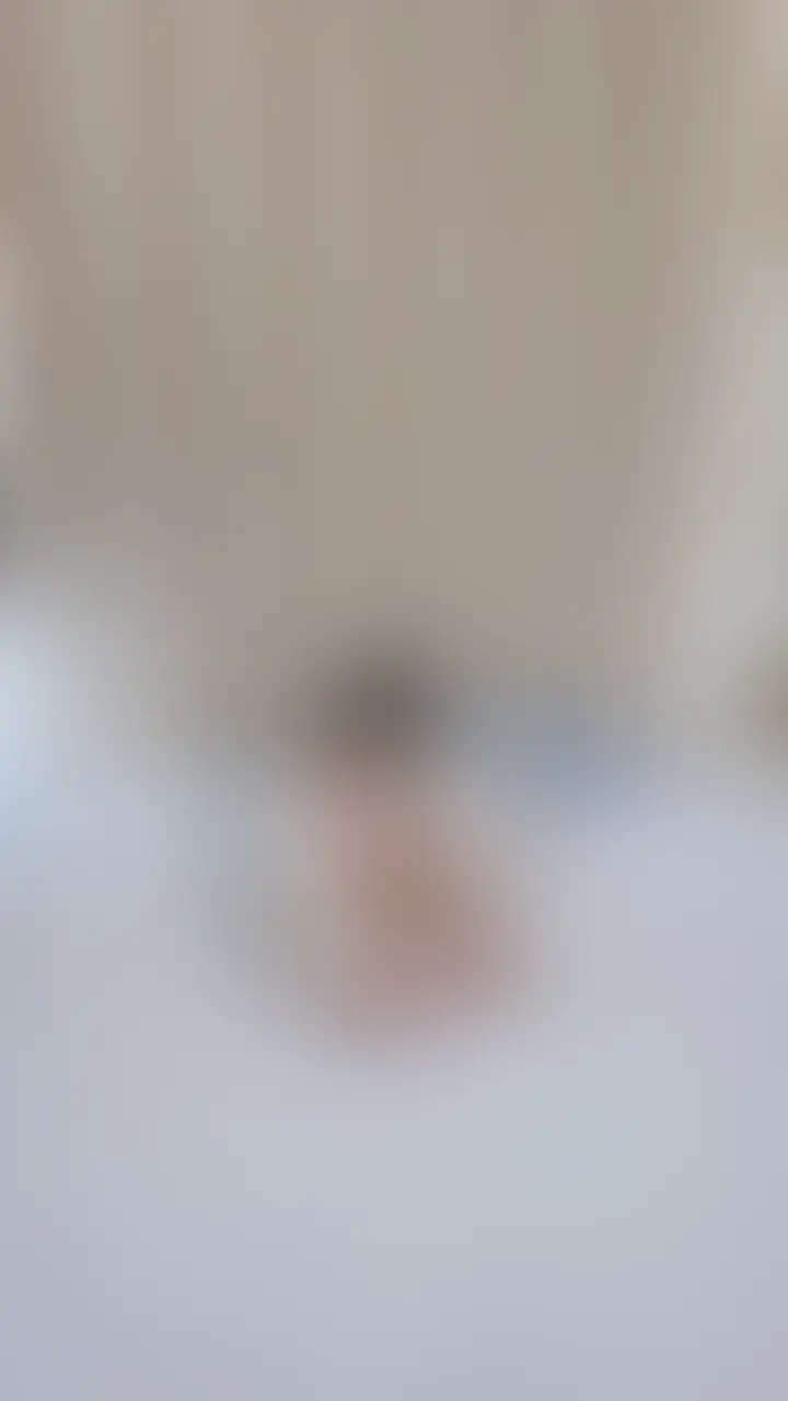 こんにちはっ! 19歳JDの南国ちゃんだよ~!
なんと、これがわたしの初のプラン投稿ですよっ
みんなにいっぱい喜んでもらうために媚び媚びな猫耳コスでずぽずぽディルドおなにーしちゃいました...❤
奥にいっぱい出されること考えながらすると気持ちいいのと幸せなのがいっぱい溢れてきてどんどんいやらしい気持ちになっちゃう、、、! わたしだけ、、、?
これからも週一回は投稿できるようにがんばるよっ (2/2)
