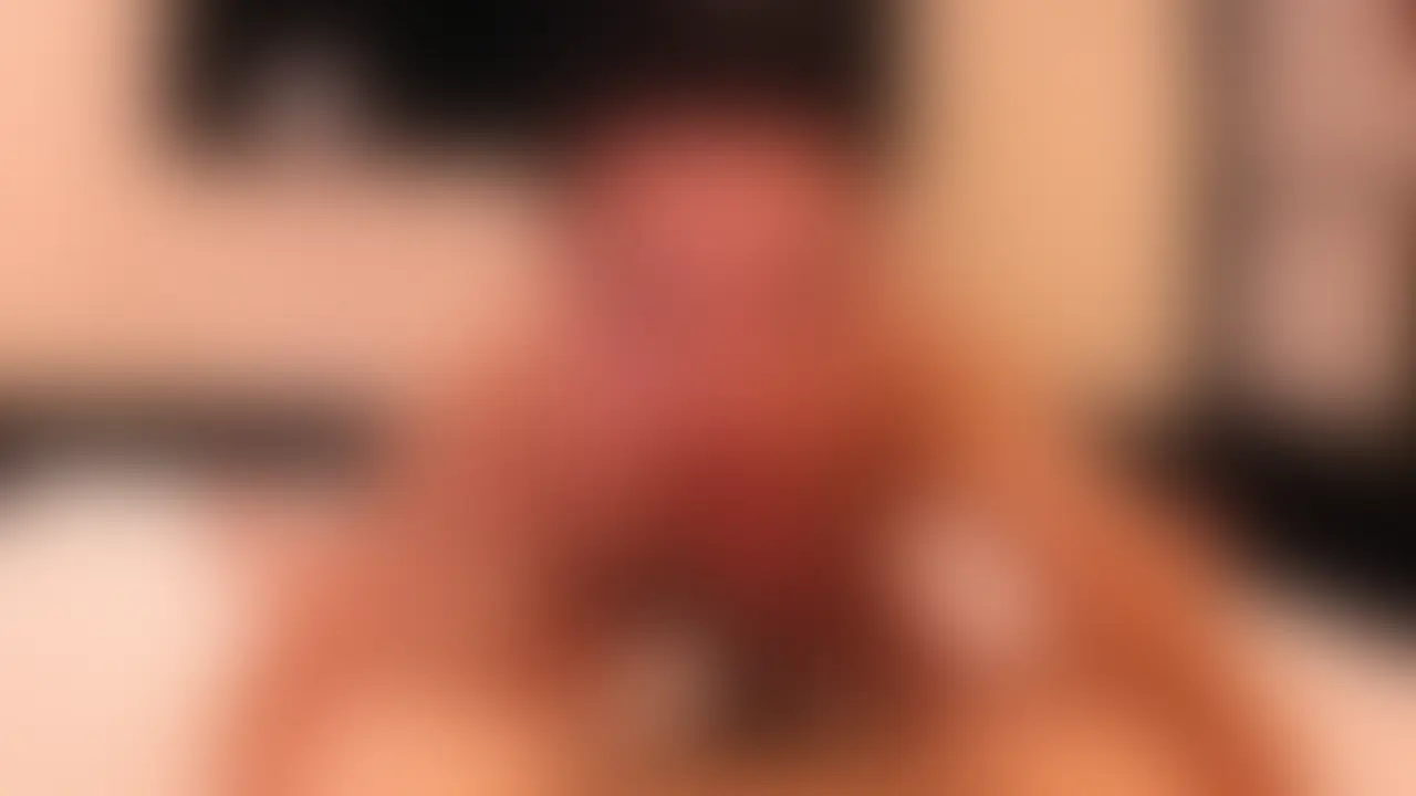 昔からのお友達からエッチのお誘いが！！ sample 1