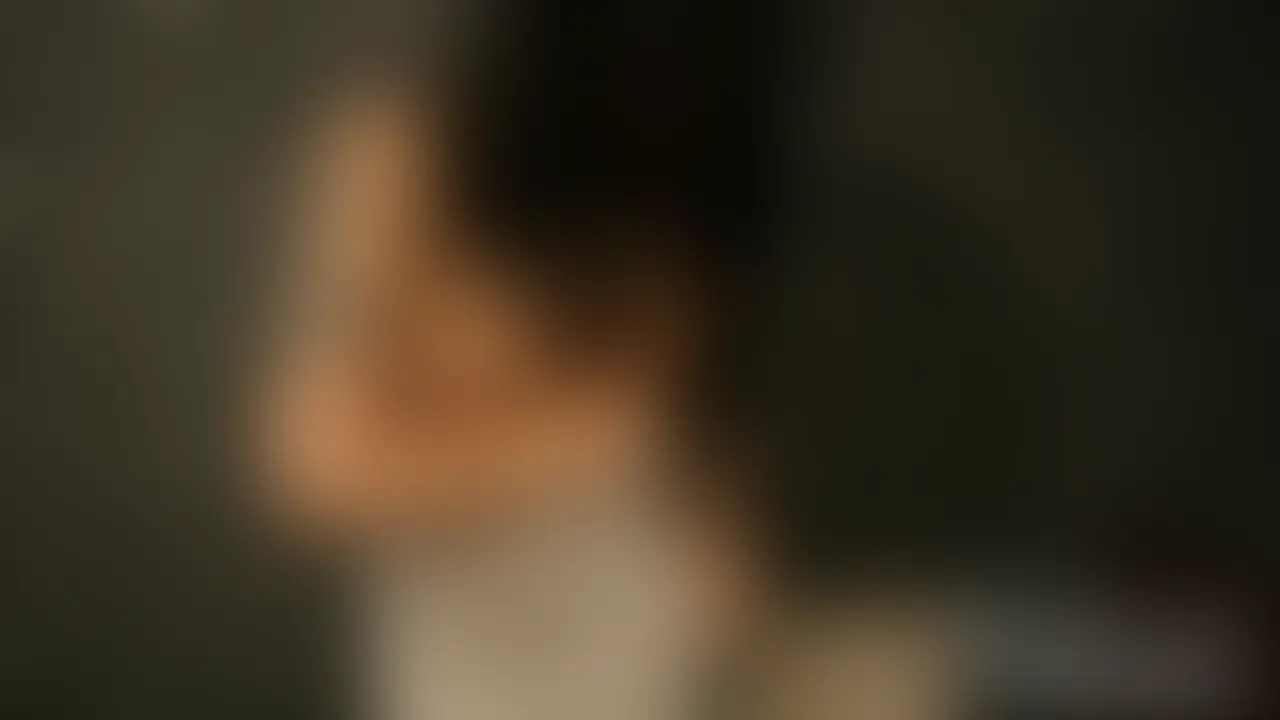 杭打ち騎乗位で大量発射(イラマチオ、正常位、バックあり)
美乳、美尻な美女ちゃんがありえないほど激しい杭打ち騎乗位をしちゃいます。もうこの騎乗位だけで何人男を食ってきたんだろう、とかんぐっちゃうぐらい、やばい騎乗位です。
最後は騎乗位で大量発射フィニッシュです!
2アングル収録です!
脱衣、風呂場イラマ、正常位、バックありです!
垂直方向の激しめ、絶品杭打ち騎乗位を収録しています! (2/2)