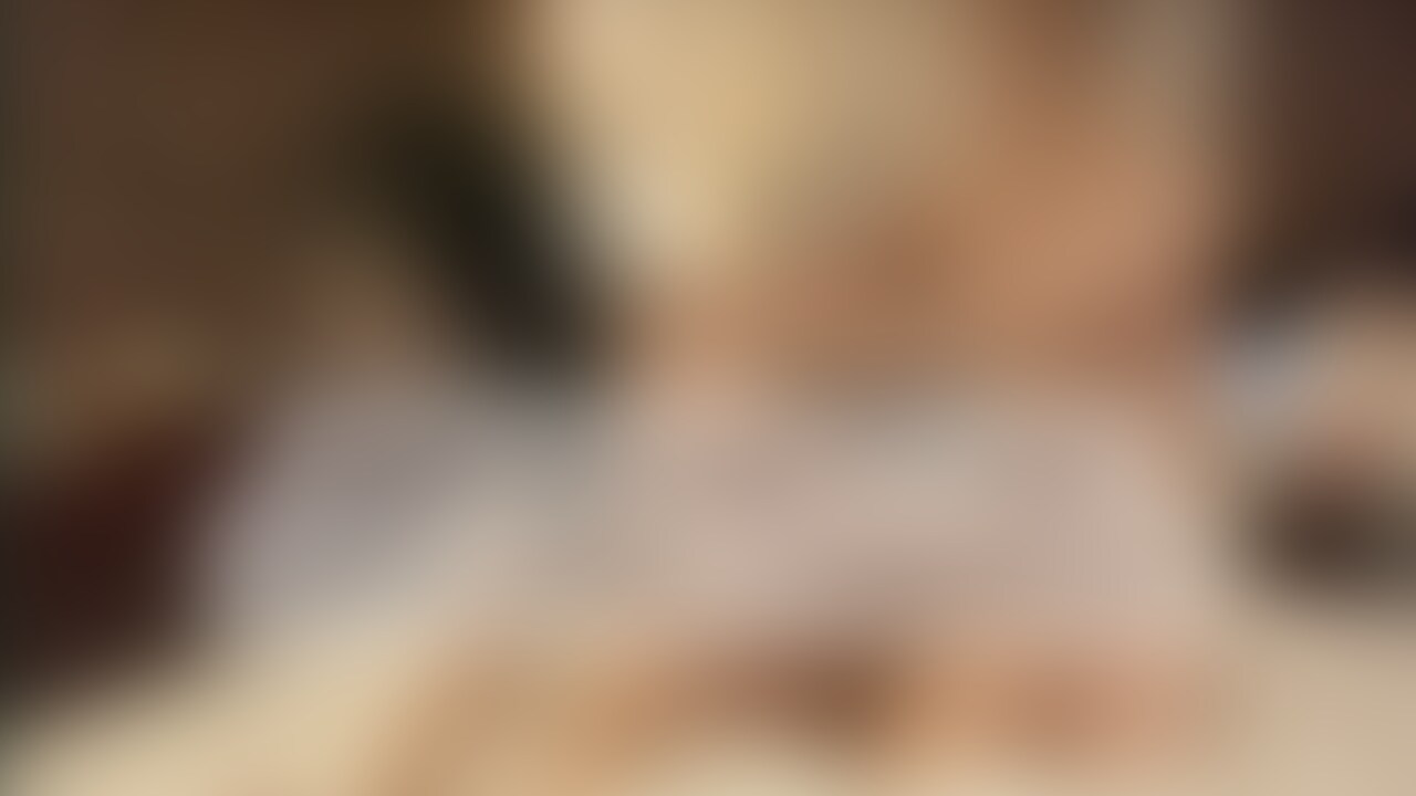 敏感すぎる変態マゾJDをベッドに○○○束して快楽漬け⑥
バック⇒寝バックで散々○○○してから最後は正常位でたっぷり中出ししてやりました
無茶なハメ撮りするとサキちゃんの首と腰が死ぬので、今後はもう少しアングルを研究していきたいなと思います😌
本当にこの子はめちゃくちゃ可愛いのにドMで私のセックスが大好きになるまでどハマりしてくれてるので、今後も色んなプレイをして楽しもうと思います
残念ながら貸し出し・複数は絶対NGと言われてるのですが、もしこんな事をして欲しい、などのリクエストがあればお気軽にメッセージして下さいね🥰
このシリーズのマスク顔出し動画はこちら(単品販売のみ)↓
https://myfans.jp/posts/272c1bce-a4af-4e69-88af-707e356d2448
このシリーズのフルサイズ動画(顔出し無し)はこちら↓
https://myfans.jp/posts/532263c9-0279-4471-97a0-26a4d51047e6
こちらの動画をより鮮明に見たい方はこちら↓
https://myfans.jp/posts/54b7c575-7781-4571-880f-a3e073b8b355 (2/2)