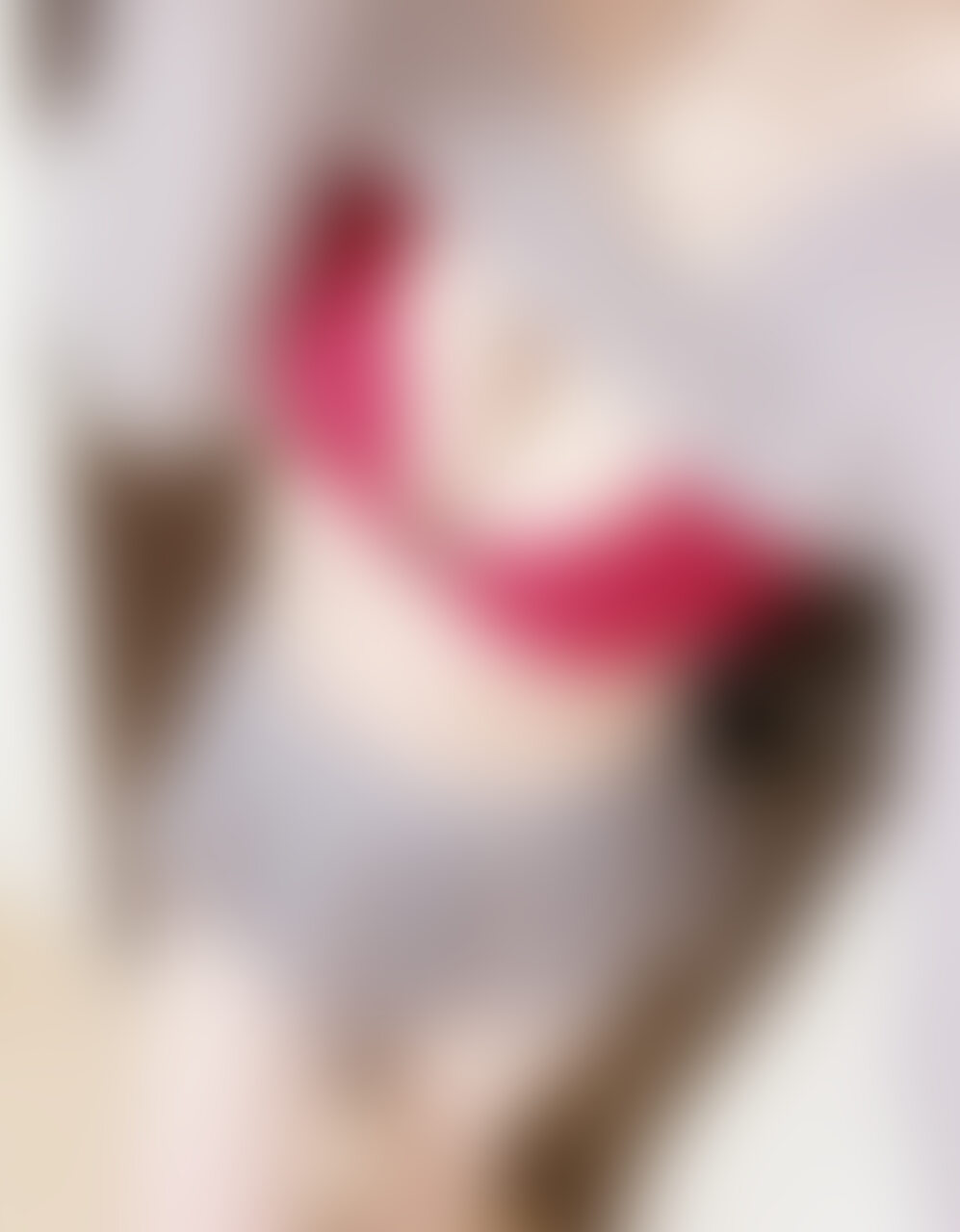 花梨（レス妻です😭）「コスプレして旦那を誘惑してみたけど、、、 ぜんぜんダメでした😭 だれかカリンをなぐさめて下さい」の投稿サムネイル