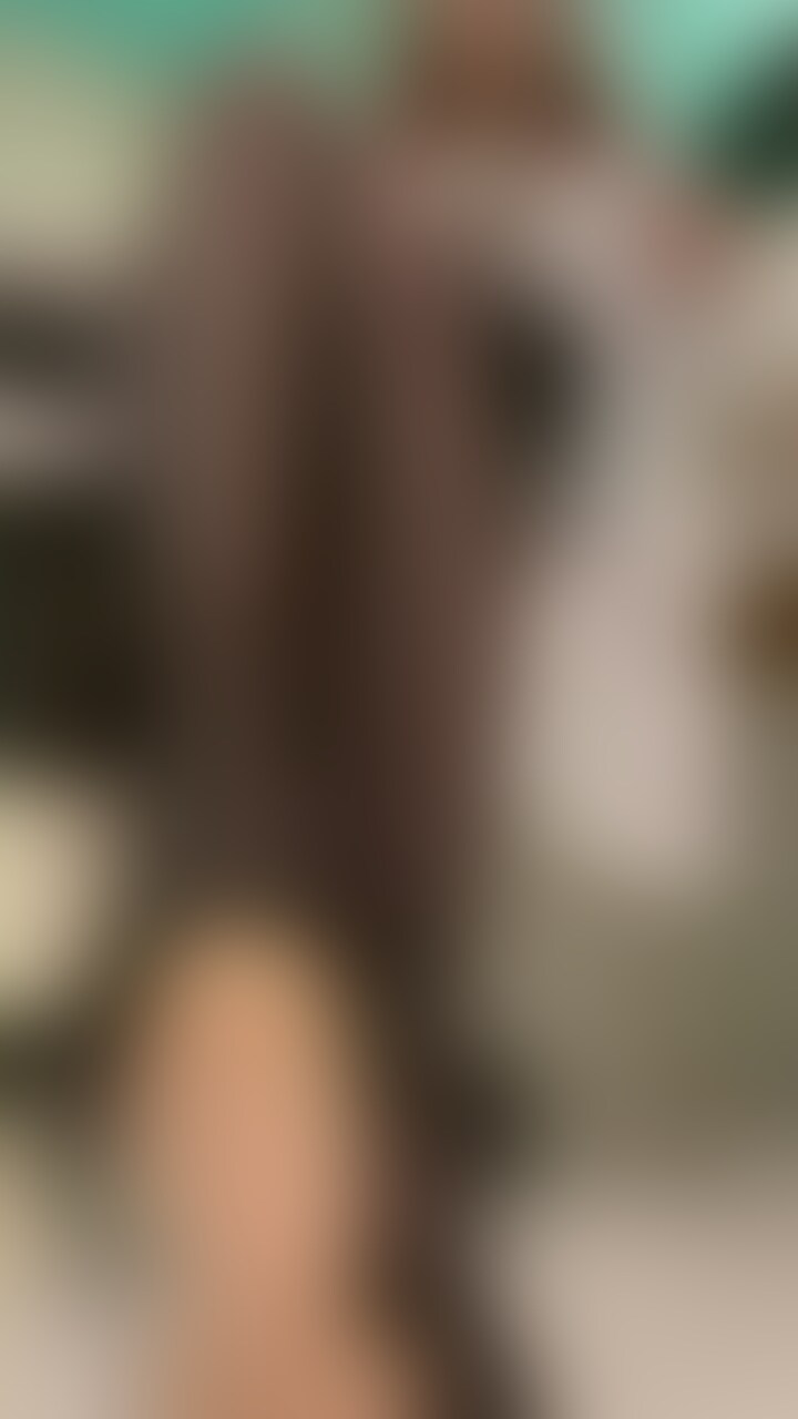 診察室を模したラブホテルのお部屋で
女医さんコスプレしてみました💕
専門は腫れちゃったおちんぽの治療です💕
ディルド足コキ動画は
「しょうがないですね〜💕」って
ちょっと仕方なさそうに足でしてあげてる感じ...
伝わるかな...?攻められたい方向け💕
ディルド素股動画は
ぴちぴちのミニスカートで誘惑💕
むちむち太ももで射精、したくない...🥺💕?
※こちらは過去に販売した動画の再販です。 (2/2)