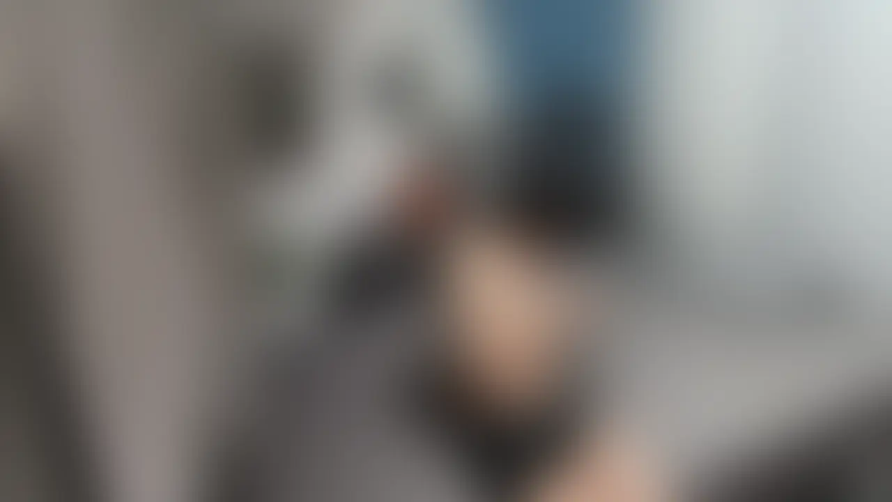 【昔から知ってる親友の妹がめちゃくちゃ可愛いので落として即ハメ】
ちか【19】
コンビニアルバイト
第三者視点 裸
親友のタイキの妹のちか
昔からかわいいなって思っててチャンスがあればHしたかったけど
さすがにタイキに悪くて我慢してた
けどタイキが結婚すると言うことで一番の親友の俺にちかが連絡してきて
「お兄ちゃんのプレゼントをサプライズで用意したいからりょうさんおにいちゃんの欲しいものを聞き出して一緒に買いに行ってくれませんか?」ときた
プレゼント買った帰り
タイキにサプライズするために俺の家で作戦会議しよってことで家に連れてきた
にしても本当に可愛くなったな
可愛くなってねって言うと「りょうさんも昔からカッコいいですよね」って言ってくれる
彼氏はいるらしい
彼氏はバイト先のコンビニの先輩らしい
りょうさんは彼女いないんですか?と逆に聞かれて「本当に小さい頃からかっこいいと思ってたんですよ」と言ってくる
これはイケると思い「かわいい」を連発する
そのままキスをすると抵抗しない
「なんですか?w」と言いつつもキスを受け入れる
キスを離すと「きまずいw」と笑う
「嫌?」と聞くと「嫌じゃない」と
「キスうまい」って言うからそのまま押し倒す
手マンをすると段々感じてきて「あ…イク…」と腰を上げてイく
そしてちかが「きまずい」「りょうさんとこんな風になるとは思わなかった」と言いながらフェラしてくれる
あのちかが一生懸命フェラしてくれる
クンニでイかせて
「挿れていい?」と聞くと「ゴム」といい
挿入
やはり19のあそこは締り良すぎて気持ちいい
ついてるとあんな大人しいちかがアンアン大声でイキまくる
脚も長い尻もボリュームあって最高すぎてアッサリイってしまった
最後は長めのキスして
ずっとカッコいいと言ってくれる
ダメだタイキごめん ちか気持ち良すぎてやりまくるわ
シャワー浴びて出てくる【ちか】
顔もめちゃくちゃ可愛いがスタイルが神過ぎる
「何か気まずいwお兄ちゃんに絶対いわないでくださいね」と念を押される
「もう一回していい?」と聞くと笑顔で「うん」と承諾する【ちか】
キスから形のいいおっぱいを触りスタイルの良い身体を好きなようにする
やっぱり19歳の身体は最高すぎる
生で挿入すると
「ゴムは?」ときいてくる「生でいい?」と聞くと「はい」と言って生挿入OK
めちゃくちゃきつきつで気持ちいい19のマンはやばい
大人しい【ちか】をアンアンイカせ最後は19のまんに中出しした
タグ
素人 個人撮影 巨乳 変態 ハメ撮り 美乳 美女 乳首
お尻 フェラ 手コキ 中出し 騎乗位 生ハメ 顔出し
パンチラ NTR ギャル 下着 ミニスカ (2/2)
