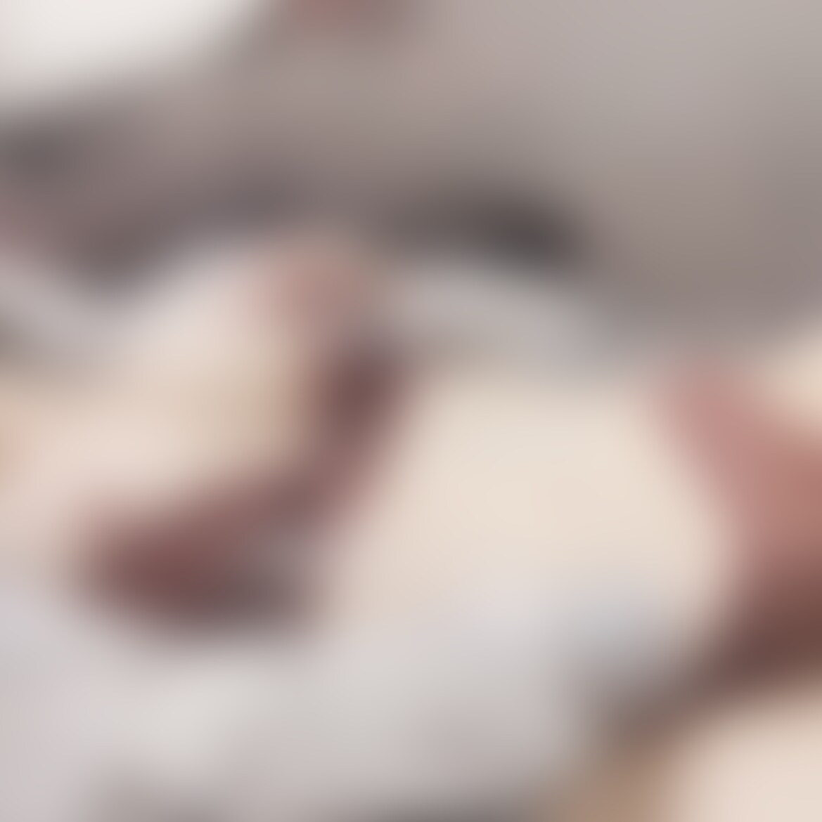 見る前に「いいね♡」押してくれると嬉しい🥹

このプランに入ってる人には優先的にDM返してるから
感想教えてね💕（ゆいとも沢山お話しできるよ！）

この色の下着って好きな人分かれると思うんだけど
みんなはどんな色が好きなのかな？

ゆいに似合う色ってどんな色なんだろ笑
これもDMで教えてくれると嬉しいな😳

これからもずっとゆいのこと応援してね❣️ (2/2)