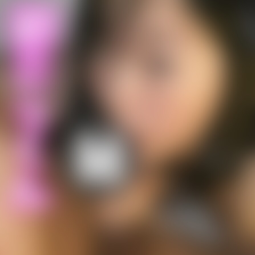 【FREEサンプル動画はこちら】
https://myfans.jp/posts/8d9fde60-e95f-4b72-bc45-279df208878e

初めてのごっくんフェラ！
こんな可愛い子が！
濃厚ザーメンを喉につっかえながらも
一生懸命に飲み込む姿は必見！

＜完全個人撮影＞(20分)
※本編完全顔出し
※局部にはモザイクあり

ご覧の通りはっきり言ってかなり可愛いコです！

そして今回は初めてのごっくんに挑戦なんです。

きっちり精子溜めてきましたので
相当濃いのが出ると思いますが大丈夫なんだろうか？？？

早速私の愚息をぺろぺろしてもらいます。

話を聞いてみると
かなり前からザーメンを飲んでみたかったというとんでもないすけべっ子！
こんなスケベな女の子っているんですね（笑）

「精子飲みたいです！」とおねだりする顔もめちゃくちゃ可愛いです！

ヌチョヌチョペチャペチャ。。。。
唾だらけにしてちんこを舐め回すその姿！

一生懸命に頬張る姿にちょっと感動！
今回もまだシャワー浴びる前のチンコですからね（笑）
結構な味と臭いだと思いますが
それでも美味しそうにしゃぶってくれています！

そして。。。。
お望み通り思いっきり口の中に精子を放出してあげました。。。

ザーメンをグラスに一回出して一気に飲み干すのが本当にエッチ！

その後ザーメンまみれのチンポを丁寧に舐め取っていってもらいました。
エッチな女の子って最高ですね！！

[注意事項]
・作品に登場する出演者は公的な身分証で○○○以上であることを確認し、撮影の同意もいただいています。
・動画や写真を許可なく2次使用や第3者への譲渡、転載、転売等をすることを固く禁止します。
・無断販売・無断転用をした場合は法的処置をとらせていただき、損害賠償請求を致します。 (2/2)