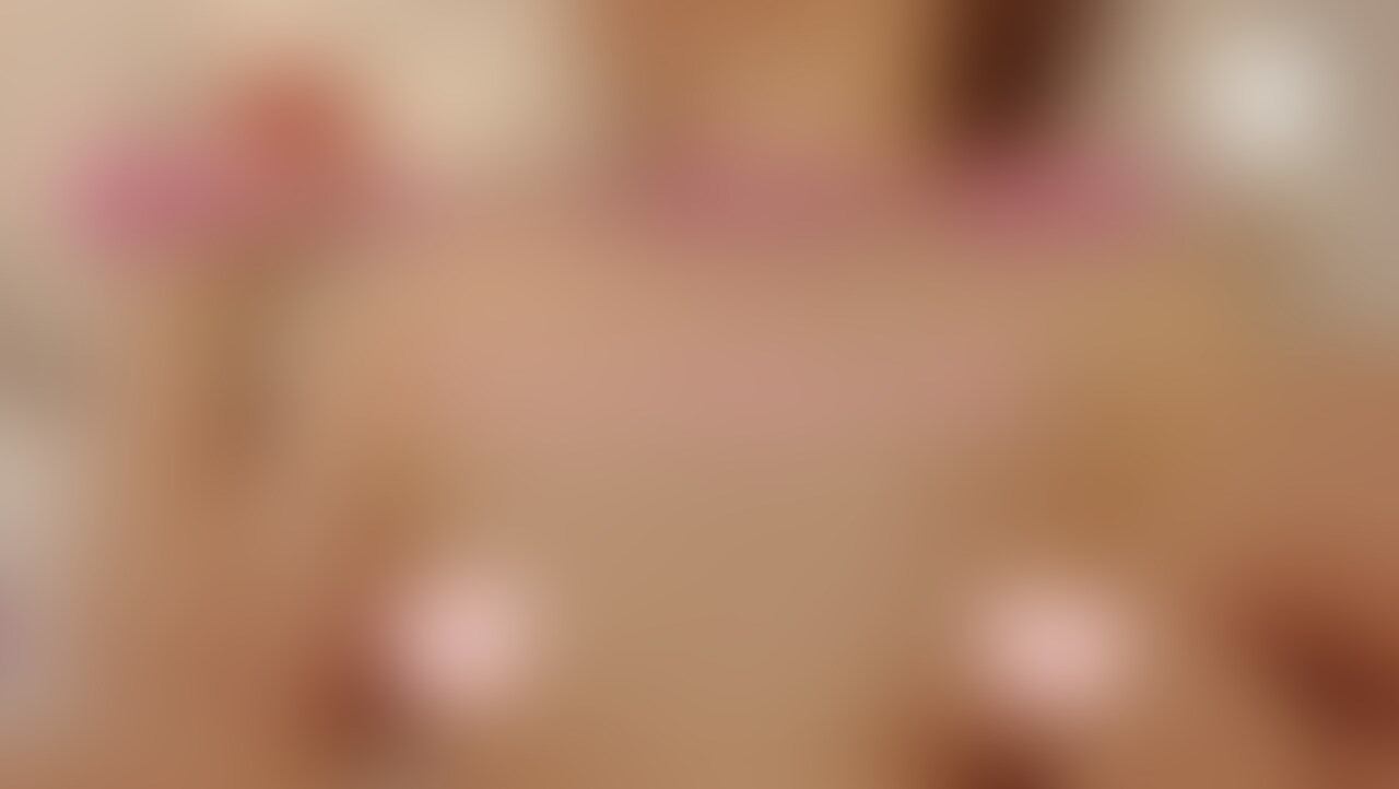 寝取られ~2度目の逢瀬~
(ロング7)
ゆっくりと太い他人棒が入ってきて……
どんどん激しくなり、いやらしい音が響きます…… (2/2)