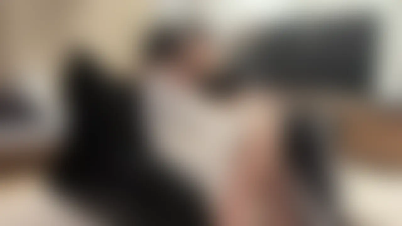 【本編完全顔出し】
大学のグループワークで仲良くなった女の子と一緒に課題やる約束してたのに、気づいたら始まってました。 (2/2)