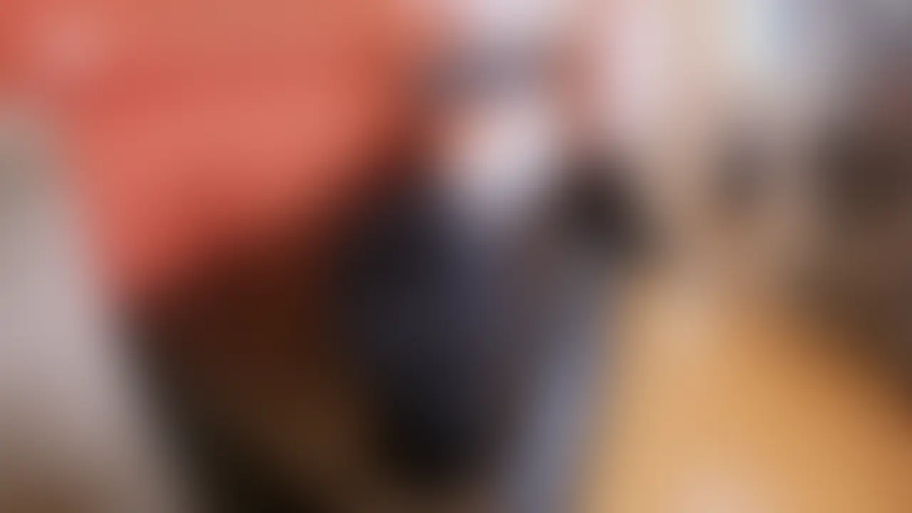 変態オジ好きOLささ汚れた自前靴下&足裏匂い嗅ぎ舐め&無呼吸顔踏み
匂いフェチのM男がおむつ女子と楽しく遊びました。
それから靴下&足裏足指の匂い嗅ぎ舐めと顔踏みプレイです。
自前の靴下は使用感もあって匂いも最高級でした。
酸っぱさが立ち込めるまさに癖になる足の匂いでしたよ。
つま先の方は特に納豆系の香りでした。
それから生足嗅がせです。ささちゃんの嗅がせている表情が素敵でした。
目が合うと恥ずかしがるのが良いですね。
ナマの足裏は、汗臭まみれの蒸れ蒸れでした。
足指舐めはかなり塩味が効いておりましたよ。
そして足指と足指の間を舐めるとかなりくすぐったそうにしておりました。
ただ、足裏舐めはかなり気持ち良さそうな表情を浮かべておりました。
そんな足裏で最後は顔踏みしてもらいました。
脳を揺らすような揺れ揺れ、バウンドなど、
匂いフェチのM男を楽しませるような顔踏みになりましたよ。
使用感のある自前の汚れ靴下&蒸れ蒸れの足裏足指の
匂い嗅ぎ舐めしてから顔踏みされたい、
そんな足裏フェチ匂いフェチの貴方だけにオススメです。
1920*1080
18:15
1.41GB
.mp4 (2/2)