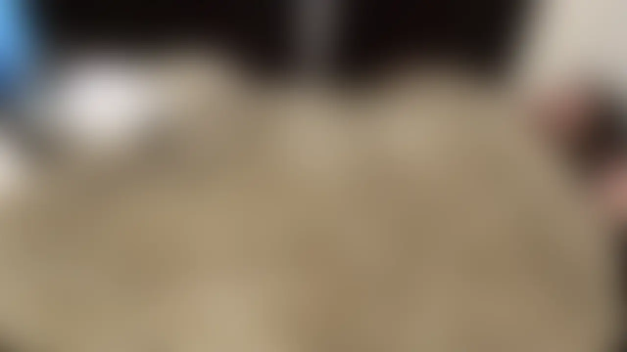 【甘々えちえちハメ撮り 前半】添い寝だけって言われて一緒のベッドで寝ていたのに、、、
myfansやっていることを先輩に話したら、俺ともしてくれと言われてされるがまま欲望のまま身体を求め合い、、、
おたがいのおちんぽをしゃぶったりしごきあったり、、、後半に続く (2/2)