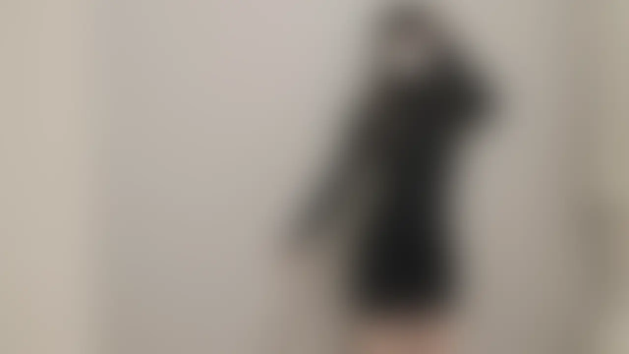 黒ワンピース白マイクロビキニ
パイモミ (2/2)