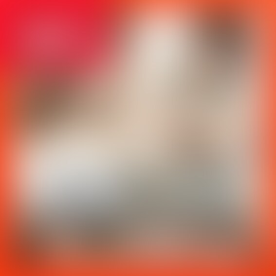【7月4本目】フェラして足コキ…挿入🩵
立ちながらタラタラとパンストに滲むお潮を吹いてしまったくるみ。
「ご奉仕するって言ってたのに私だけ…ごめんなさい…っ♡」
フェラしながら見つめて、今度こそご奉仕します🥰
【おすすめフェチ】
主観フェラ・チロチロなめ・足コキ
ディルド挿入・パイパンギリギリモザイク
#貧乳
#足コキ
#パイパン
#オナニー
#イメプ
#ちっぱい
#裏垢女子
#フェラ
#人妻 (2/2)