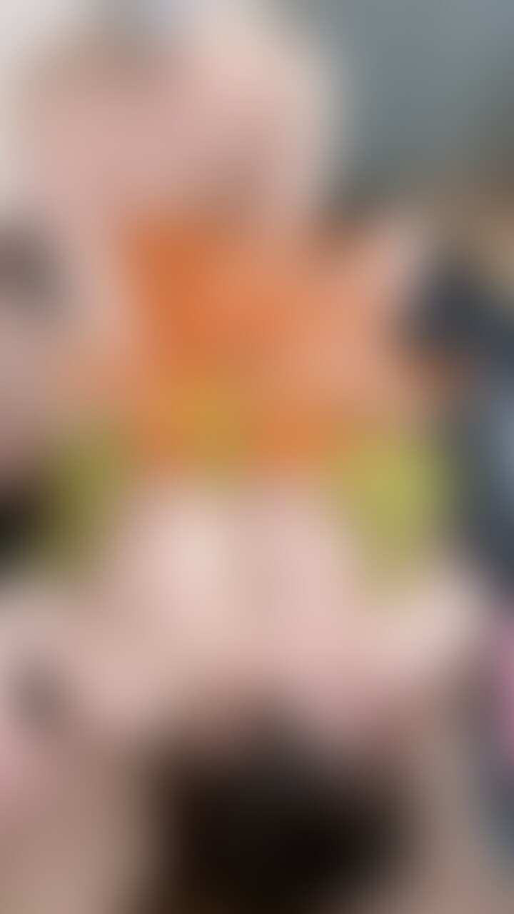 顔出しアリ★爆乳美女とハメ撮りセックス個人撮影★
主観の目線で乳首舐め&手コキから濃厚生フェラチオ
巨乳を揉みまくりで喘ぎ声凄い
手マンでヒィヒィ言わせてから
もう一度乳首舐め
爆乳でパイズリ
奥までずっぽり生フェラチオ
電マオナニー
正常位で挿入
電マも併用しながらイカセて射精
※喘ぎ声が大きいので音量注意 (2/2)