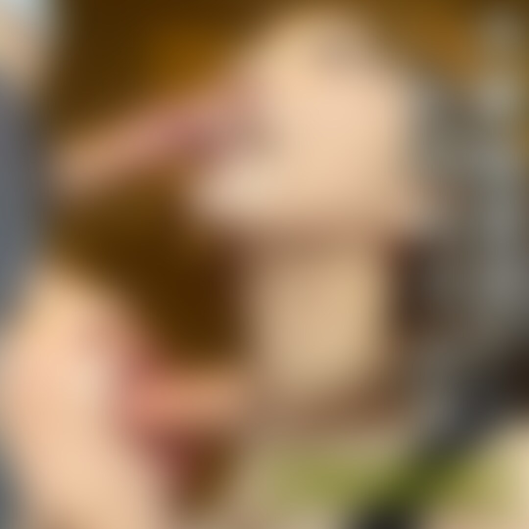 【premium】顔出し・丁寧なモザイク処理
大絶叫のバイブオナニー激イキ × 喉奥精子吸引フェラの二本立て(先日の別角度)です。
オナ好きさんには超お勧めです。
私は、基本的にエロはなんでもいけるんですが、人前でオナするのだけはなぜか恥ずかしいという羞恥心があります。
でもこの時はタガがはずれていました。ものすごく絶叫しながら不倫相手の前でイっちゃいましたw
見ものです!
フェラのほうは、大好きなちんぽを目の前にして、過去最高の笑顔を見せる淫乱人妻のフェラテクを堪能してください。
裏筋レロレロや、喉奥ぐっぽり、高速ピストン、じゅぽ音爆音など、男の人が好きなフェラシーンを満載にしました。 (2/2)