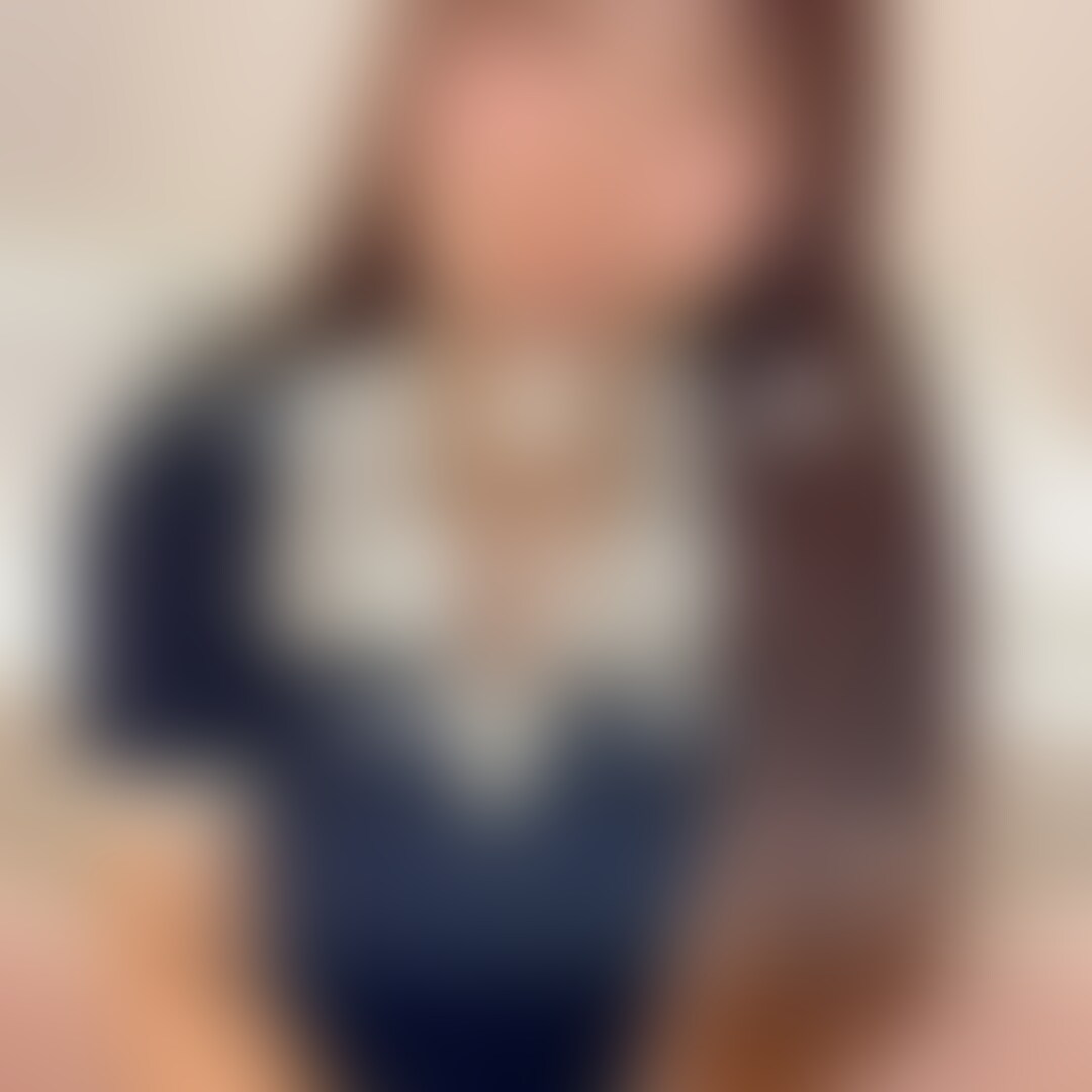 「いいね❤️」を押してから見てくれると嬉しいです✨
====================
今回はみんなにご奉仕してみました...///
==================
こんばんは!しずくです💧💕
今までで一番リクエストの多かったオナサポ動画を撮ってみました🥰
いつもは私だけが気持ちよくなる動画を撮ってるんですが、それでいいのかなって思い始めて😔
だから今度はみんなに気持ちよくなってもらいたくって手コキしてみました😉
要望が多ければ、足とか胸で挟むのもやってみようかな...?
みんなはどこでされるのが好きかな?
コメントで教えてねー!💕 (2/2)