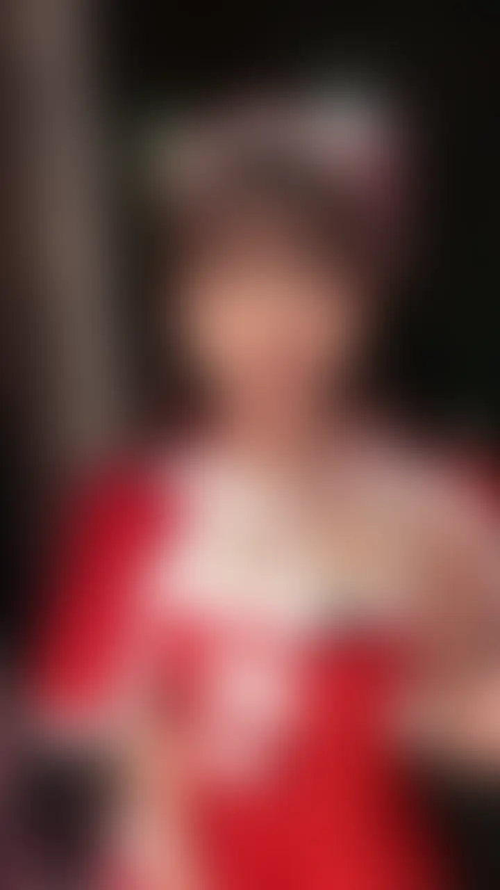 右上の「いいね❤️」を押してから見てくれると嬉しいな☺️
めりくり〜
にどねサンタからえっちなプレゼント🎁 (2/2)