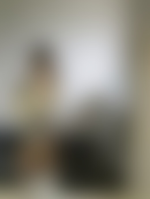 また無料プランに自撮りオナニー映像を追加したいと思います。被写体はこちらからスカウトしました。ツイッターで軽いエッチ画像を裏垢で上げていたさくら（仮名）ちゃん。

相当濡れやすい体の持ち主らしく、外だと言うのにクチュクチュに滴らせて指の間に透明な液の筋を作っています。

カメラを渡すと、自撮りは慣れっこだと女子便やカラオケ、学校終わりにちょこちょこっと撮ってくれました。

どこにもない、撮り下ろし完全オリジナル映像です。

長さ１１分２９秒
フレーム幅１２８０×７２０
形式ｍｐ４

※こちらの映像は法律、アップロード規定に違反するものではありません。
※被写体は○○○以上です。 (2/2)