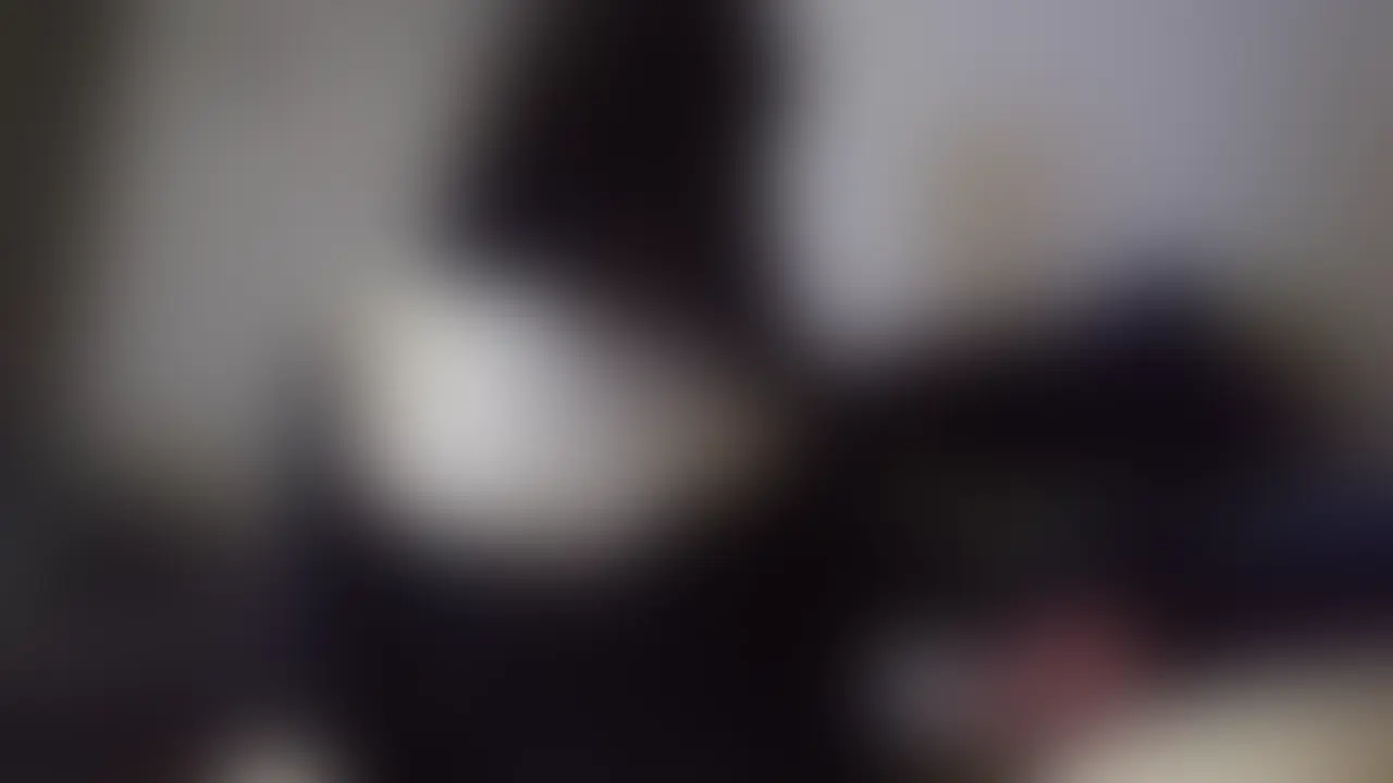 過去寝とらせ動画
「俺の仕事中にそこらへんの大学生呼んでしゃぶっといて」
この一言でちなつめはゃんと他人棒を確保して撮影してくれました。
港区時代の鉄板ちんぽの一つです。
この動画のぐちゃぐちゃ顔射ふぇらの自撮りバージョンは1〜2日後にup予定です (2/2)