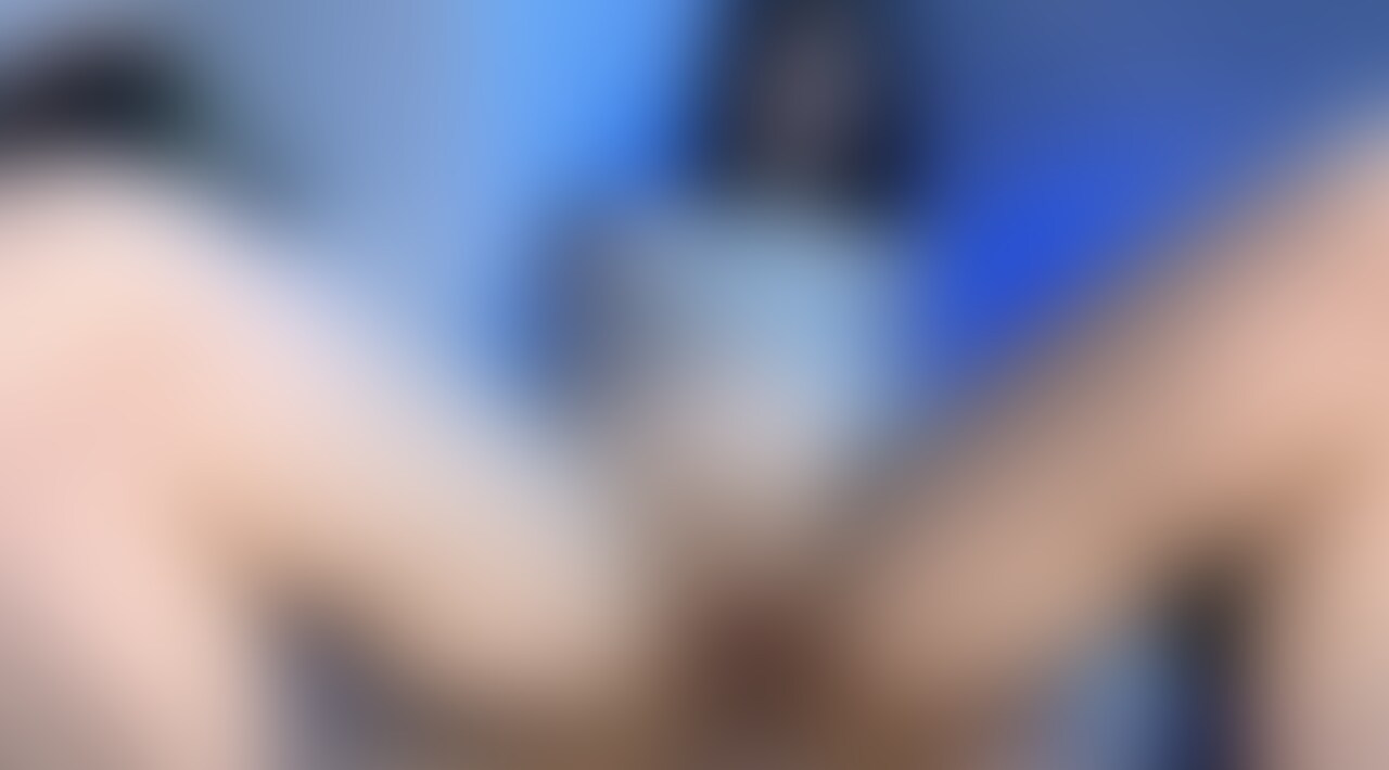 目出し美女フル動画‼️
経験人数片手以内の超清楚系細身美女としっぽり🍺
行為に慣れていない感がまたそそり、たまりません🙃
Ccup/165cm/53kg
スパンスパンと正常位で突き生外でフィニッシュ💓 (2/2)