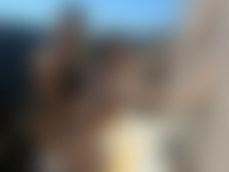 激揺れ!真夏のカーSEX~炎天下!!汗と唾液と精子まみれのドロドロハードファック!!~
汗が噴き出すほどの暑い真夏の炎天下の中!
人が賑わう繁華街の片隅の立体駐車場でヤっちゃいました…
人が来ないかヒヤヒヤしちゃうけど興奮していつも以上に濡れちゃう❤
大量の汗と唾液と精子でドロドロになりながらも、大胆に乱れる姿はエロすぎる❤
ド変態のS男と盛りまくる2023年夏!第一弾!!
続編もこうご期待❤
※○○○未満閲覧・購入禁止
※販売することを目的に製作しております
※動画内での行為はすべて出演者の同意のもと撮影しております。
※第三者に提供・販売等の行為は禁止。無断販売・無断転用をした場合は法的処置をとらせていただき、損害賠償請求をさせていただきます。 (2/2)