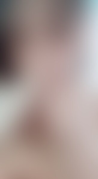会いたい気持ちを抑えきれず
思わず彼に電話♡
一緒にオナニーしちゃった…
早く会いたいよぉ…🩷 (2/2)