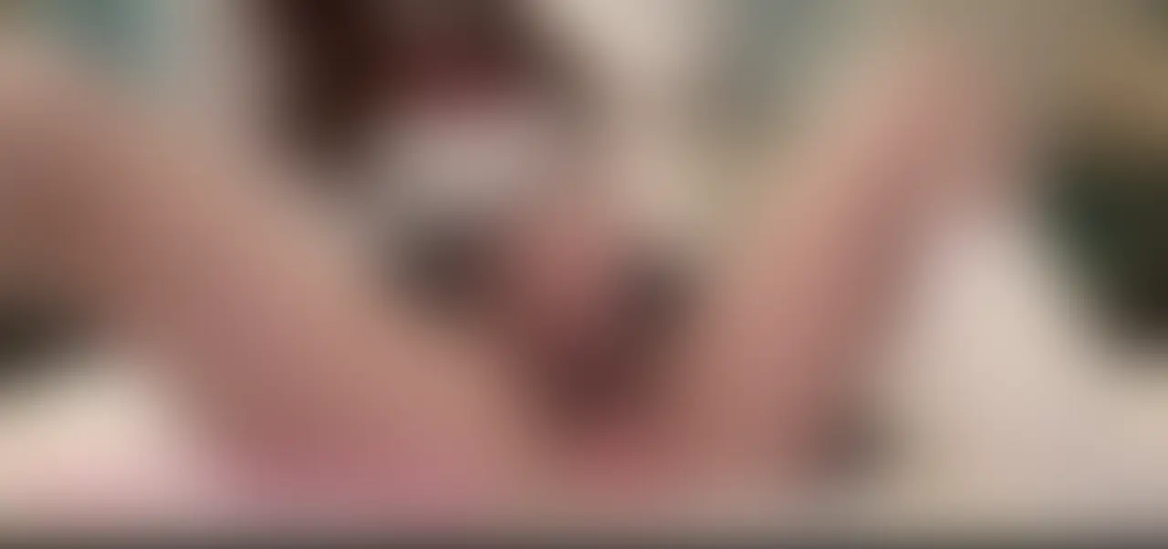 人妻＆欲求不満【Onanii10VEchan】「【コスプレ】オナ動画の切り抜き写真🫣 制服のコスプレ結構気に入ってるんだぁ🥰❤️」の投稿サムネイル