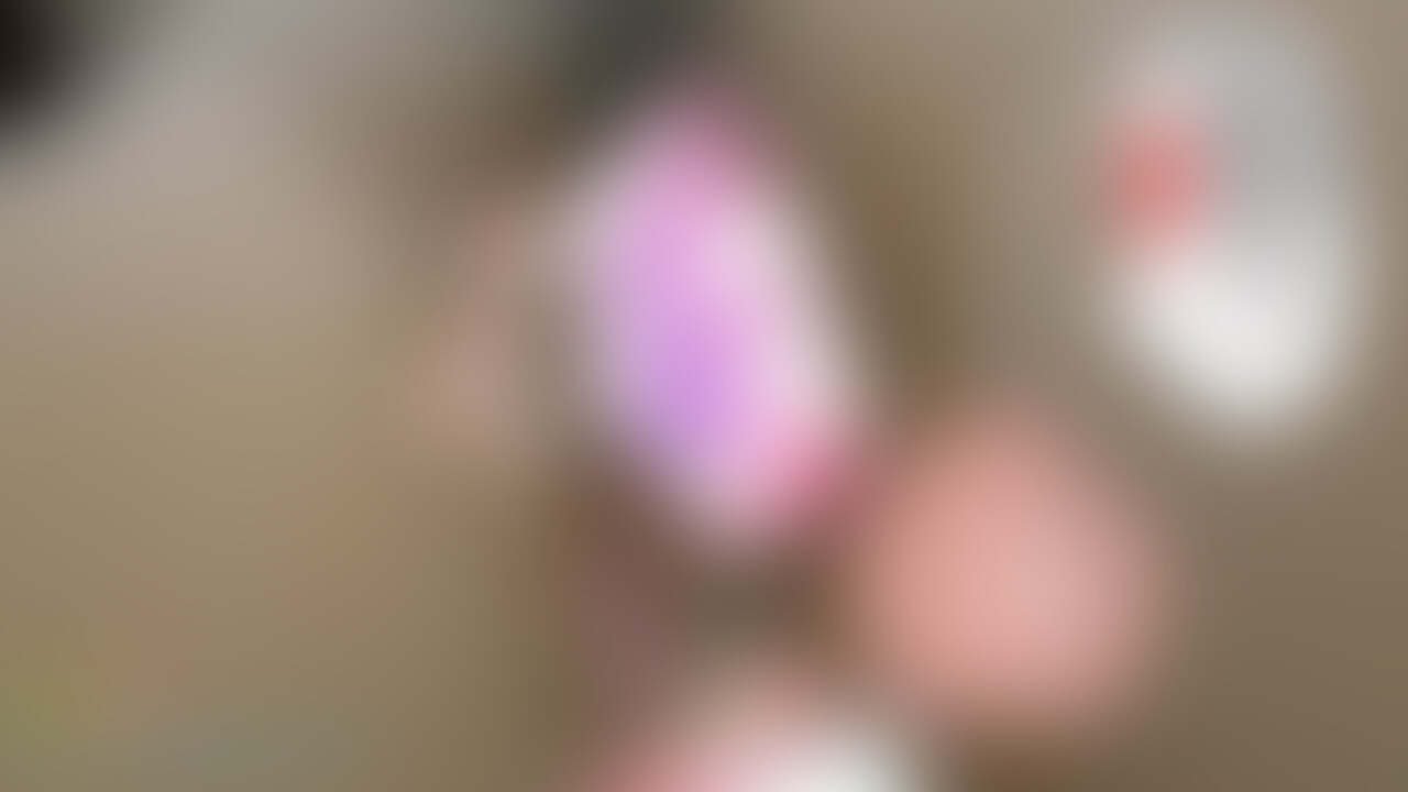 中出し妊娠堕胎を繰り返している猥褻ボディー白ギャルちゃん
その白ギャルちゃんとの中出し性行為を頭に装着したGoProで撮影!
見ている方ご自身が白ギャルちゃんと中出し性行為をしている気分になれちゃいます
また中出し直前から「中出しカウントダウン」表示もされ更に今回は膣内小型カメラによるチンポの出し入れからの膣内射精の決定的瞬間も!
中出しの瞬間凄く嫌がる白ギャルちゃんの膣内に入っている僕のチンポから濃厚ザーメンが発射される様子とそれを感じ取って更に嫌がる白ギャルちゃんが最高!
そして最後の一滴まで射精し終えたチンポを引き抜くと白ギャルちゃんのオマンコから濃厚ザーメンが多量逆流
そのシーンをジックリ撮影している手持ちカメラのヤバい動画もラストに!
濃厚ザーメンでズルズルになっているオマンコに指を入れかき回して指を抜くとドロドロのザーメンがトロ~っと!!
どれだけ興奮し気持ち良く精液をオマンコに注入したかよく判ると思います♪
白ギャルちゃんの猥褻な身体がジックリ見られ最高な中出し精液逆流のシーンもご堪能できるヤバい動画を是非ご覧くださいね (2/2)