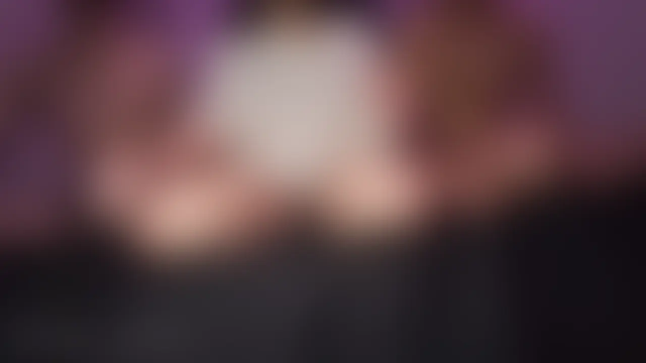 【3P】ド変態🐳吹き女が足コキ・フェラでフォロワーをご奉仕!
ご奉仕したご褒美にたくさんイラマしてもらって
ベッド湖にしちゃいました...
串刺しされるの支配されてる感じがして好き笑 (2/2)