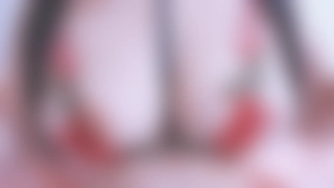 ポリネシアン乳首開発1日目♡
あやちゃは最終日まで我慢できるのでしょうか…?!
今回はおっぱいマッサージ!
乳首は触ってないけど
乳輪は責めちゃった~♡
はー…おっぱいはもむとね
感触がよくてね…
ムラムラしてくるんですよお!
そしてさわっちゃだめっという状況が
余ムラしてくるという…ううううう…
明日はお道具を使っておっぱいこしょしょしちゃいたいと思います♡ (2/2)